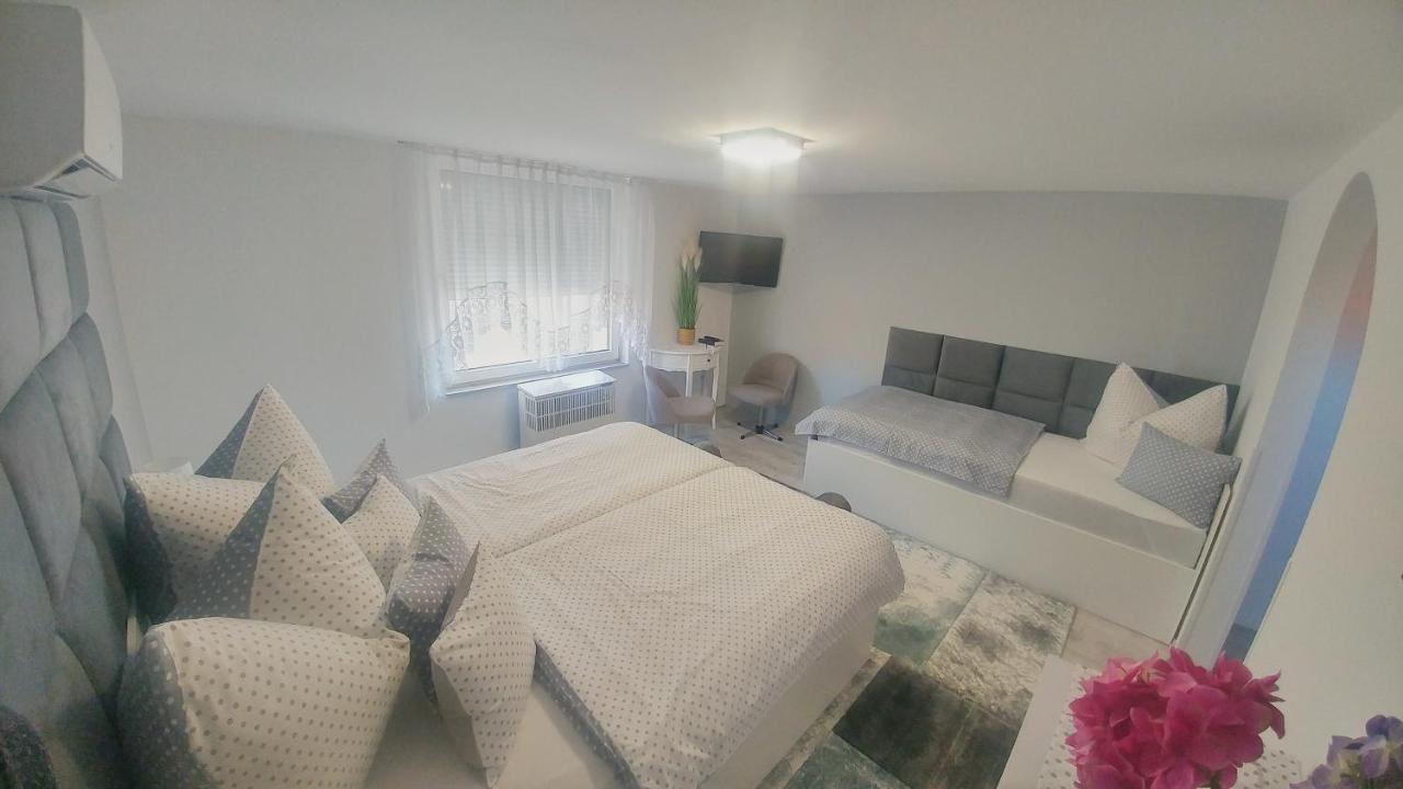Anna Panzio Bed & Breakfast Herend ภายนอก รูปภาพ