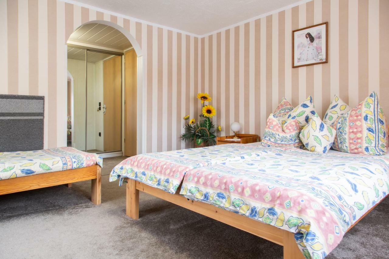 Anna Panzio Bed & Breakfast Herend ภายนอก รูปภาพ