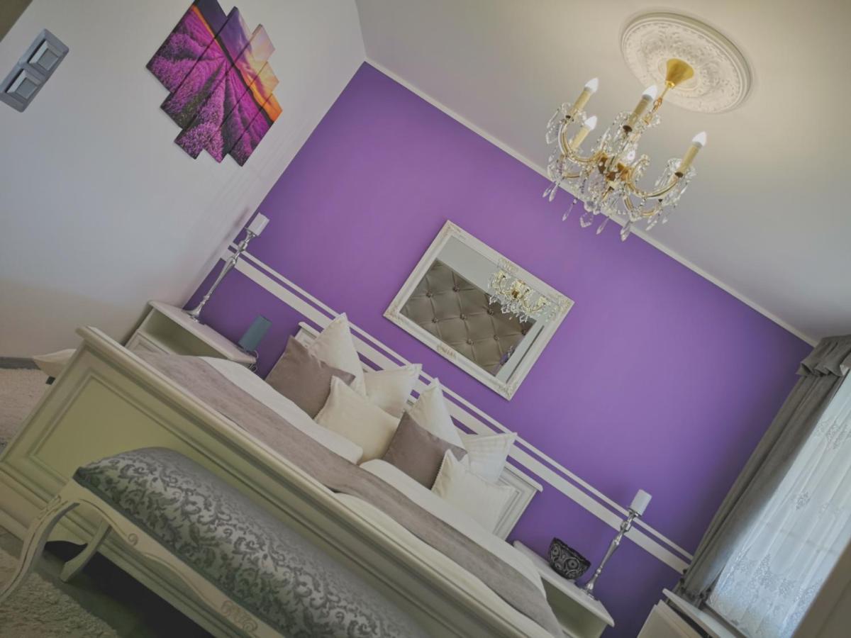 Anna Panzio Bed & Breakfast Herend ภายนอก รูปภาพ